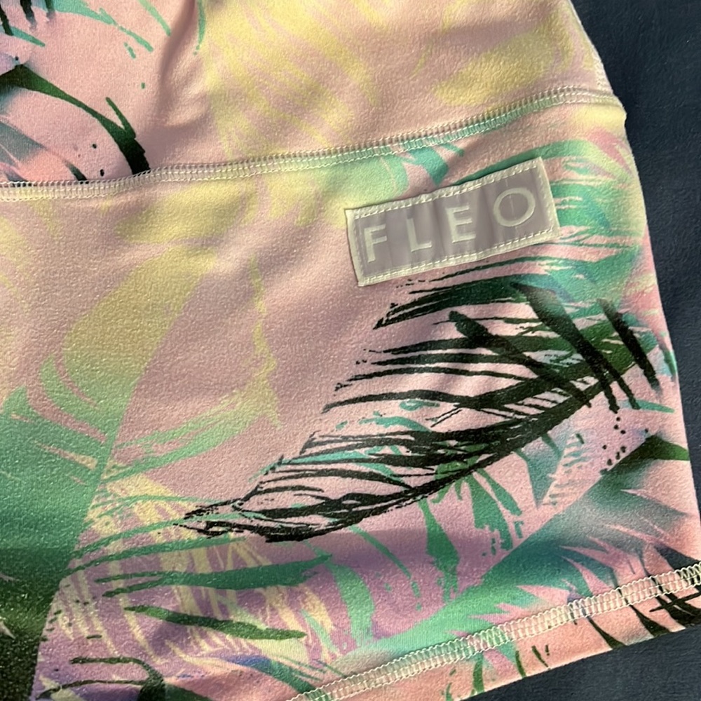 Fleo workout shorts